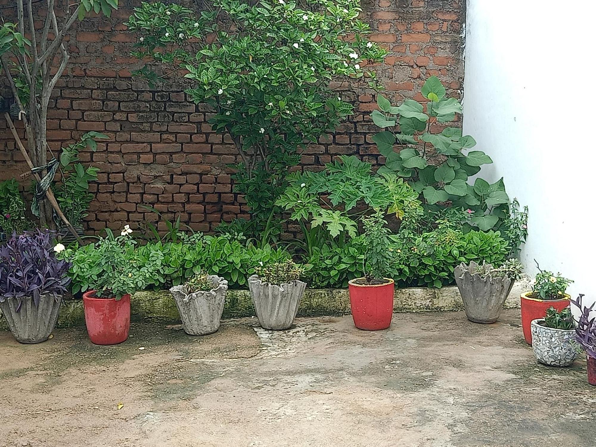 Appartamento Khajuraho Rancho Esterno foto